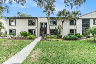 326 Moorings Cove Dr, Tarpon Springs, FL 34689 - Photo 1