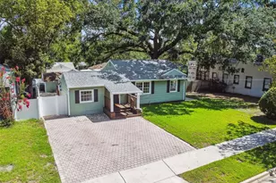 1208 E Crenshaw St, Tampa, FL 33604 - Photo 1