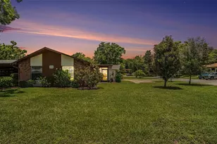 2270 Spruce Ln, Palm Harbor, FL 34684 - Photo 1