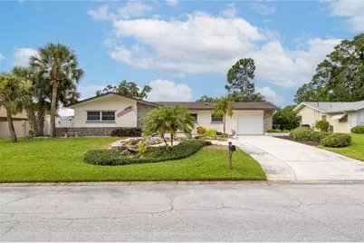 1251 Fairway Dr, Dunedin, FL 34698 - Photo 1