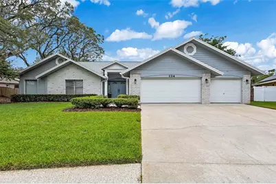 134 Barrington Drive, Brandon, FL 33511 - Photo 1