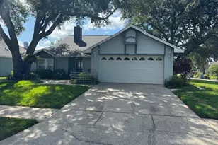 1922 Blue Sage Ct, Brandon, FL 33511 - Photo 1