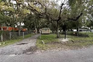 6125 Cliff Ave, Gibsonton, FL 33534 - Photo 1