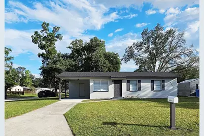 8017 Tudor Place, Tampa, FL 33610 - Photo 1