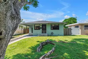 5001 37th Ave N, Saint Petersburg, FL 33710 - Photo 1