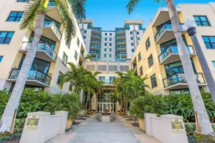 400 4th Ave S, Saint Petersburg, FL 33701 - Photo 1