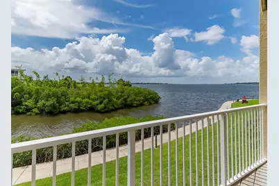 128 Brent Circle, Oldsmar, FL 34677 - Photo 1