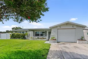 5720 Mockingbird Dr, New Port Richey, FL 34652 - Photo 1