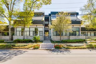 2540 W Palm Dr, Tampa, FL 33629 - Photo 1