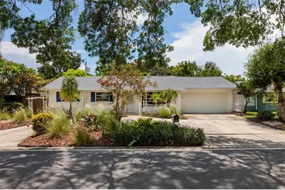 5564 46th Avenue N, Kenneth City, FL 33709 - Photo 1