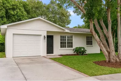 180 2nd Street SW, Largo, FL 33770 - Photo 1