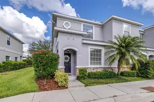 2020 Greenwood Valley Dr, Plant City, FL 33563 - Photo 1