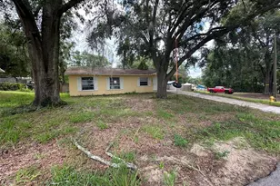 27143 Wakefield Dr, Brooksville, FL 34602 - Photo 1