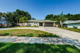 1120 Lancer Ln, Tarpon Springs, FL 34689 - Photo 1