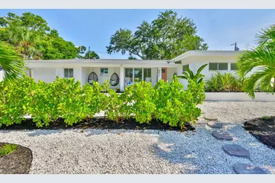 4817 Trade Winds Drive S, Gulfport, FL 33711 - Photo 1