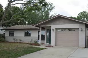 1353 Wildwood Ct, Dunedin, FL 34698 - Photo 1