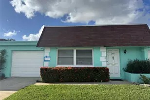 6997 Versailles N, Pinellas Park, FL 33781 - Photo 1