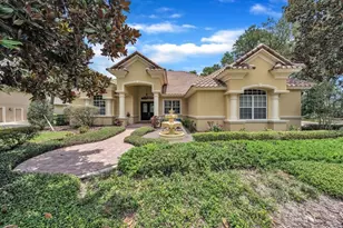17920 Burnt Oak Ln, Lithia, FL 33547 - Photo 1