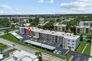 7941 58th Ave N, Saint Petersburg, FL 33709 - Photo 1