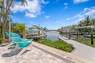 17735 1st St E, Redington Shores, FL 33708 - Photo 1