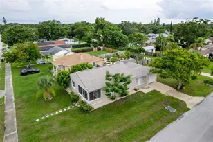 3101 55th Ave N, Saint Petersburg, FL 33714 - Photo 1