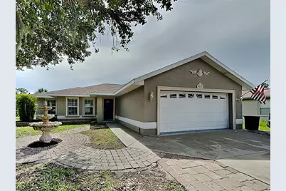 9515 27th Avenue E, Palmetto, FL 34221 - Photo 1
