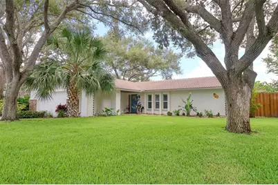 1327 Overcash Drive, Dunedin, FL 34698 - Photo 1