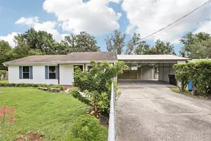 2165 Shady Acres Dr, Mulberry, FL 33860 - Photo 1