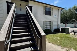 305 W Grant St, Plant City, FL 33563 - Photo 1