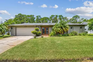 916 Mainsail Way, Palm Harbor, FL 34685 - Photo 1