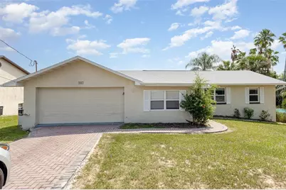 907 Valentina Drive, Dundee, FL 33838 - Photo 1
