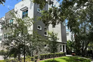 105 5th Ave N, Saint Petersburg, FL 33701 - Photo 1