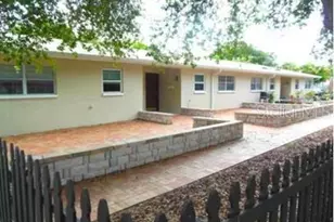 7100 Dartmouth Ave N, Saint Petersburg, FL 33710 - Photo 1