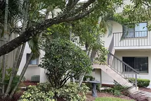 3300 Fox Chase Circle N, Palm Harbor, FL 34683 - Photo 1