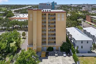 316 8th St S, Saint Petersburg, FL 33701 - Photo 1