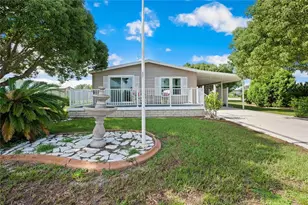 36732 Beth Ave, Zephyrhills, FL 33542 - Photo 1