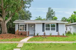 723 71st Ave N, Saint Petersburg, FL 33702 - Photo 1