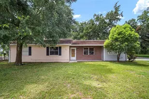 1229 W Granfield Ave, Plant City, FL 33563 - Photo 1