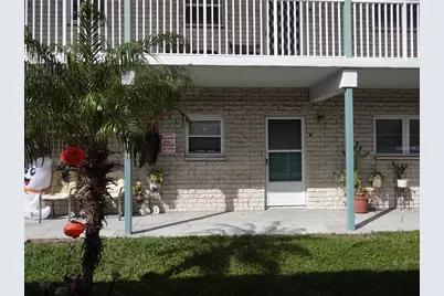 5357 81st Street N #10, Saint Petersburg, FL 33709 - Photo 1
