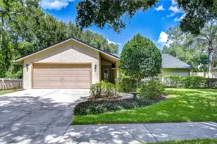 15913 Winding Dr, Tampa, FL 33624 - Photo 1