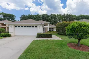 1049 Trafalgar Dr, New Port Richey, FL 34655 - Photo 1