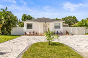 5705 17th Ave S, Gulfport, FL 33707 - Photo 1