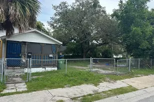 3203 N 31st St, Tampa, FL 33605 - Photo 1