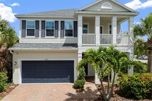 6844 Scenic Dr, Apollo Beach, FL 33572 - Photo 1