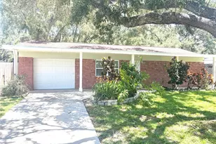 10955 71st Ave, Seminole, FL 33772 - Photo 1