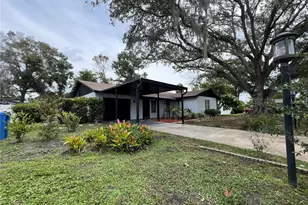 7703 W Hiawatha St, Tampa, FL 33615 - Photo 1