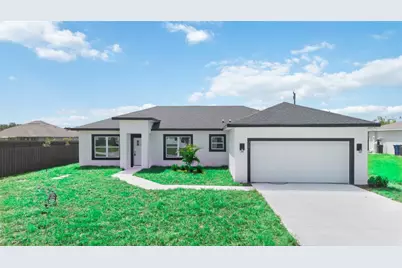 360 Triana Avenue SW, Palm Bay, FL 32908 - Photo 1