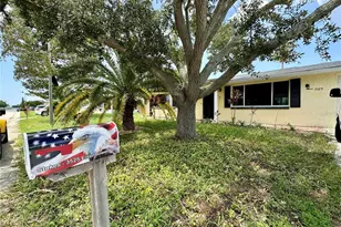 3525 Eisenhower Dr, Holiday, FL 34691 - Photo 1