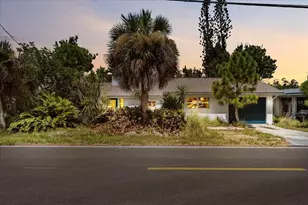 1290 Oxford Dr, Englewood, FL 34223 - Photo 1