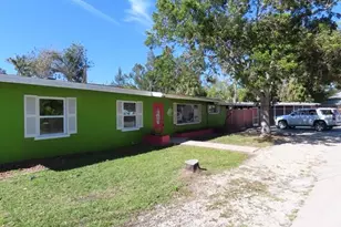 521 Drury Ln, Punta Gorda, FL 33950 - Photo 1